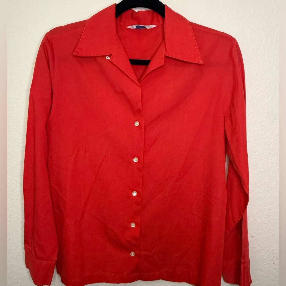 Sears Perma Prest Red Shirt
Size tag missing
Best for a small / medium